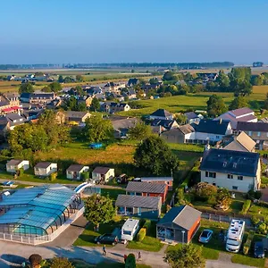 Campsite Les Pommiers Du Mont Saint Michel, Beauvoir (Manche)